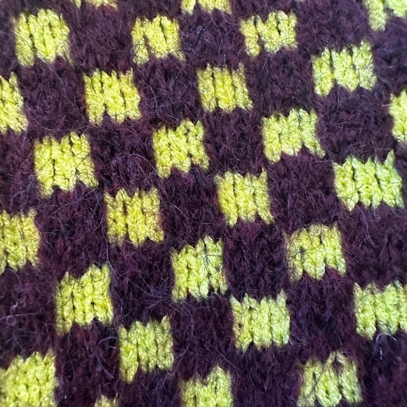 Zara Burgundy Checkered Cut-Out Knit Sweater - Picture 11 of 14